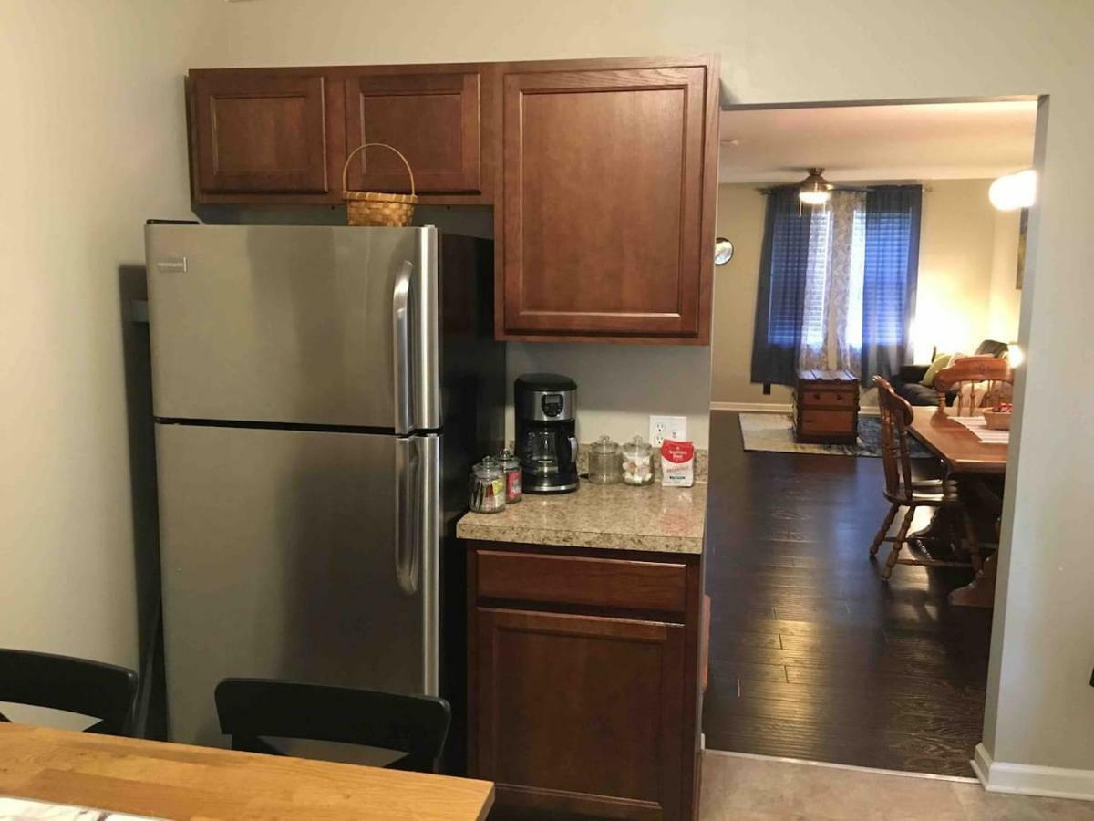 Charming Home In Friendly Neighborhood 랭커스터 외부 사진