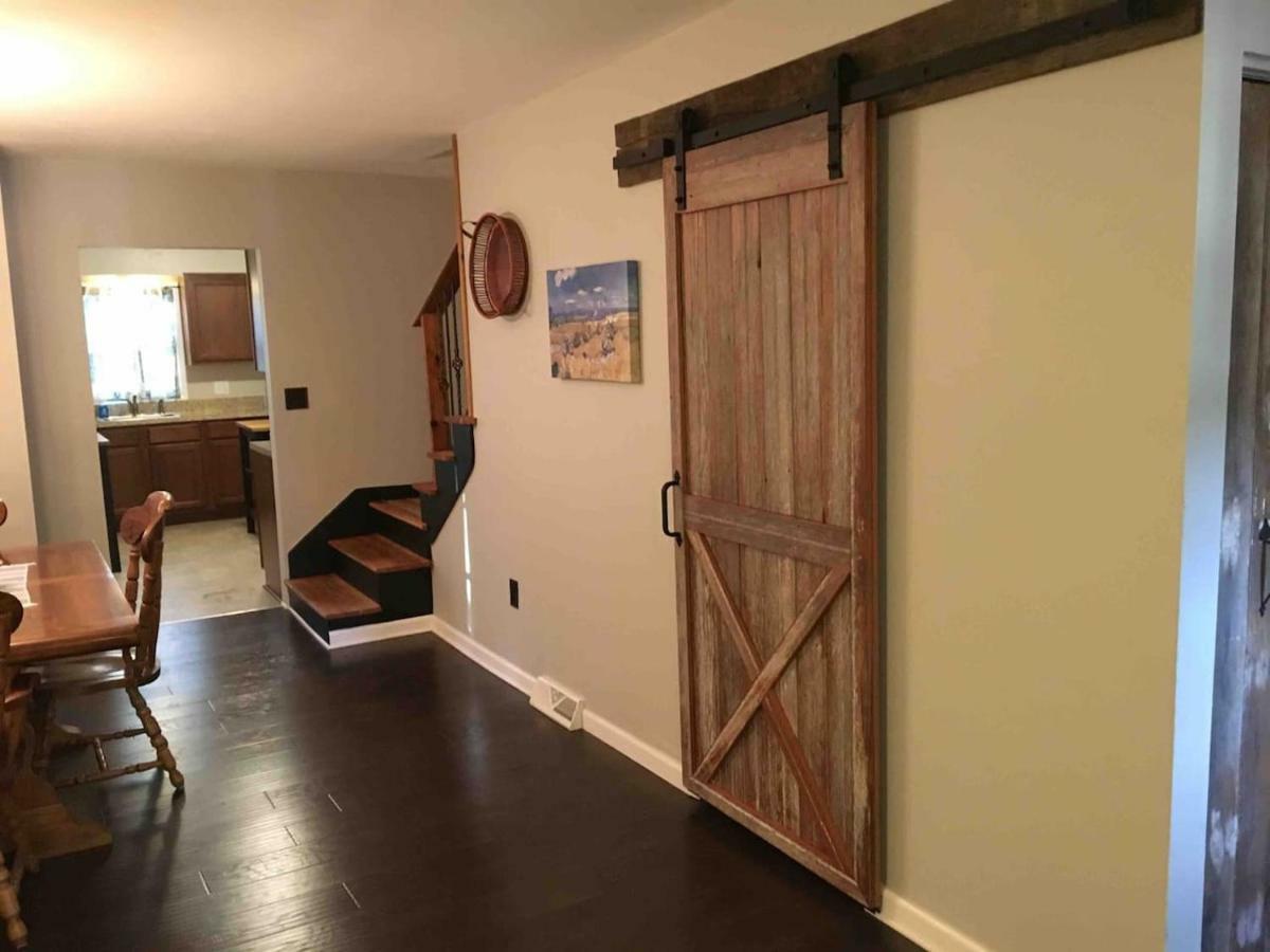 Charming Home In Friendly Neighborhood 랭커스터 외부 사진